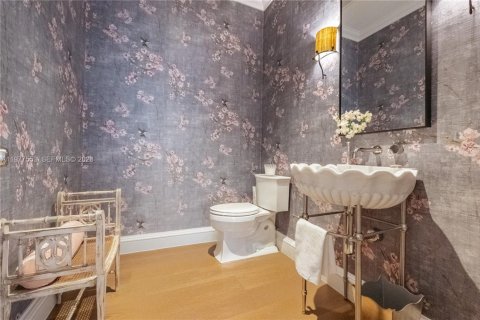 Touwnhouse à vendre à Coral Gables, Floride: 4 chambres, 394.83 m2 № 2080160 - photo 7