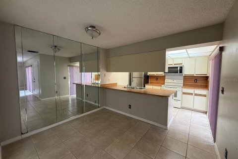 Condominio en venta en Orlando, Florida, 2 dormitorios, 119.38 m2 № 2123221 - foto 11