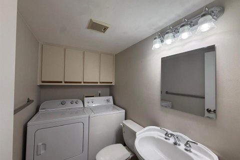 Condominio en venta en Orlando, Florida, 2 dormitorios, 119.38 m2 № 2123221 - foto 18