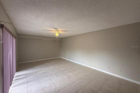 Condominio en venta en Orlando, Florida, 2 dormitorios, 119.38 m2 № 2123221 - foto 5