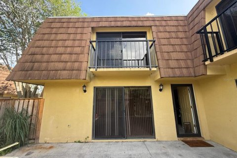 Condominio en venta en Orlando, Florida, 2 dormitorios, 119.38 m2 № 2123221 - foto 3