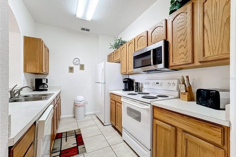 Купить кондоминиум в Киссимми, Флорида 6 комнат, 100.43м2, № 1900898 - фото 4