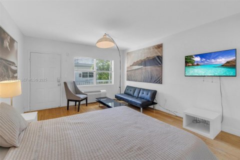 Купить кондоминиум в Майами-Бич, Флорида 43.2м2, № 1982531 - фото 8