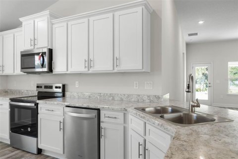 House in Palm Coast, Florida 4 bedrooms, 174.84 sq.m. № 1784452 - photo 13