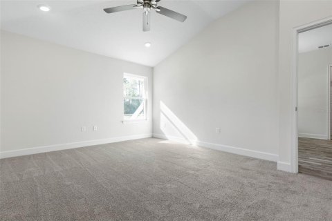 House in Palm Coast, Florida 4 bedrooms, 174.84 sq.m. № 1784452 - photo 21