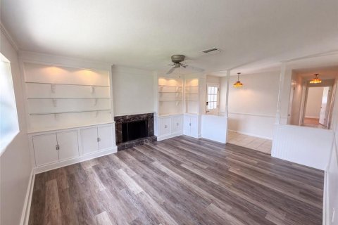 Villa ou maison à vendre à Melbourne, Floride: 3 chambres, 143.26 m2 № 2323032 - photo 3