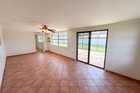 Villa ou maison à vendre à Melbourne, Floride: 3 chambres, 143.26 m2 № 2323032 - photo 11