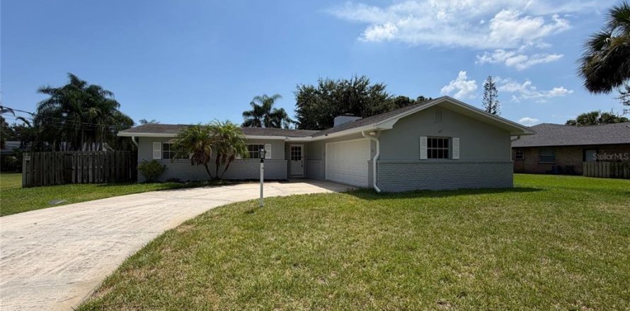 Villa ou maison à Melbourne, Floride 3 chambres, 143.26 m2 № 2323032