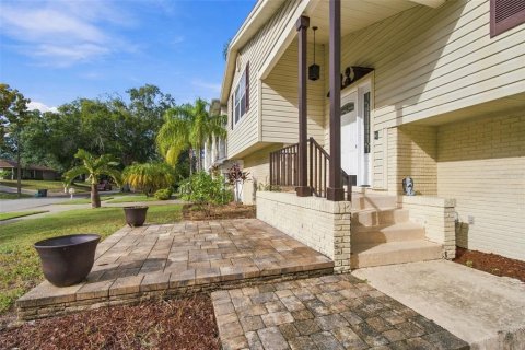 Villa ou maison à vendre à Tarpon Springs, Floride: 3 chambres, 131.64 m2 № 2400453 - photo 12