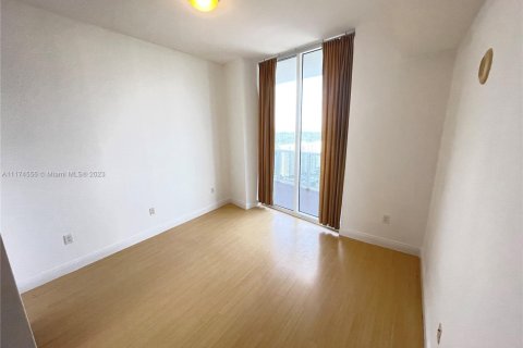 Купить кондоминиум в Санни-Айлс-Бич, Флорида 2 спальни, 133.31м2, № 2015247 - фото 9