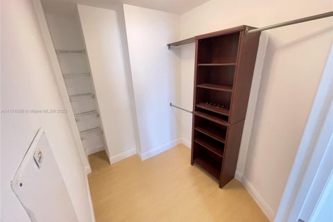 Купить кондоминиум в Санни-Айлс-Бич, Флорида 2 спальни, 133.31м2, № 2015247 - фото 17