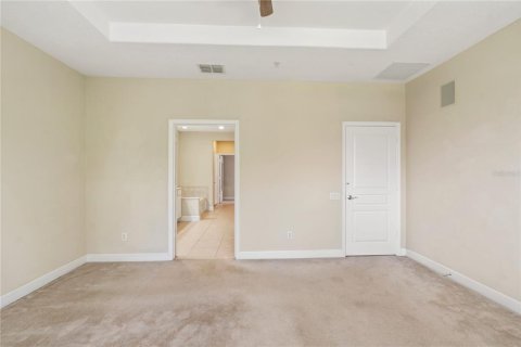 Townhouse in Orlando, Florida 3 bedrooms, 186.73 sq.m. № 1884649 - photo 12