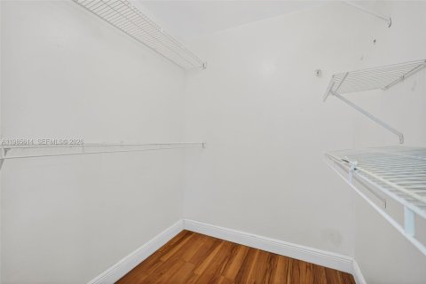 Adosado en alquiler en Pembroke Pines, Florida, 4 dormitorios, 150.13 m2 № 2047084 - foto 26