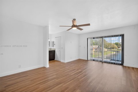 Adosado en alquiler en Pembroke Pines, Florida, 4 dormitorios, 150.13 m2 № 2047084 - foto 29