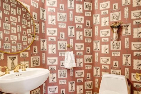 Villa ou maison à vendre à Hollywood, Floride: 5 chambres, 368.64 m2 № 1995198 - photo 8