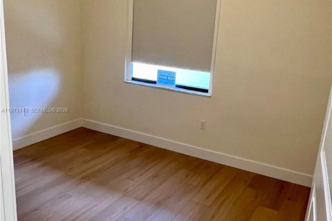 Copropriété à louer à Doral, Floride: 2 chambres, 99.59 m2 № 2033232 - photo 1