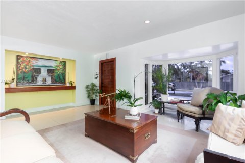 Villa ou maison à vendre à Miami, Floride: 3 chambres, 170.85 m2 № 1987416 - photo 9