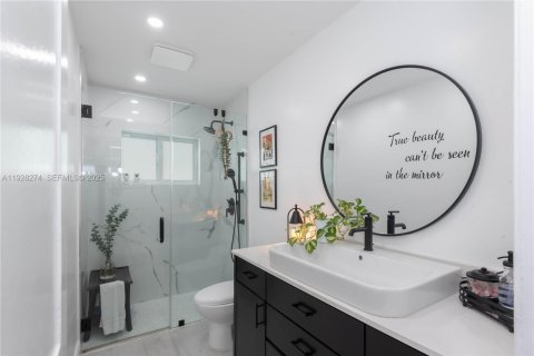 Villa ou maison à vendre à Miami, Floride: 3 chambres, 170.85 m2 № 1987416 - photo 20