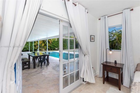 Villa ou maison à vendre à Miami, Floride: 3 chambres, 170.85 m2 № 1987416 - photo 29