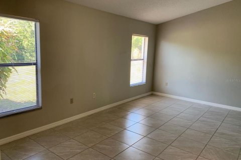 Casa en alquiler en Kissimmee, Florida, 4 dormitorios, 132.11 m2 № 1846710 - foto 7