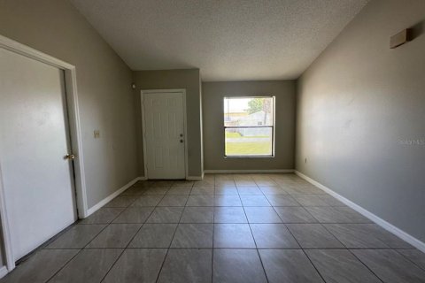 Casa en alquiler en Kissimmee, Florida, 4 dormitorios, 132.11 m2 № 1846710 - foto 21