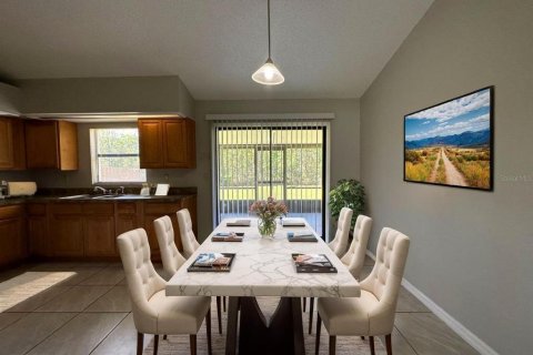 Casa en alquiler en Kissimmee, Florida, 4 dormitorios, 132.11 m2 № 1846710 - foto 4