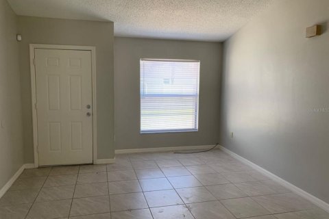 Casa en alquiler en Kissimmee, Florida, 4 dormitorios, 132.11 m2 № 1846710 - foto 3
