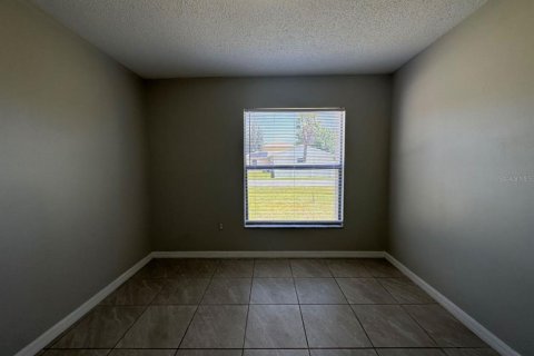 Casa en alquiler en Kissimmee, Florida, 4 dormitorios, 132.11 m2 № 1846710 - foto 11