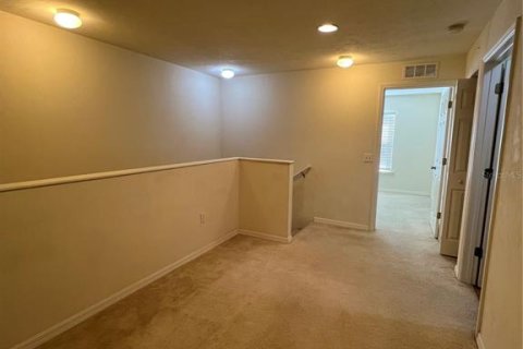 Condominio en alquiler en Gainesville, Florida, 3 dormitorios, 162.3 m2 № 1883915 - foto 11