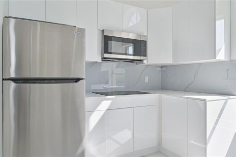 Villa ou maison à vendre à Fort Myers, Floride: 3 chambres, 146.88 m2 № 1559049 - photo 14