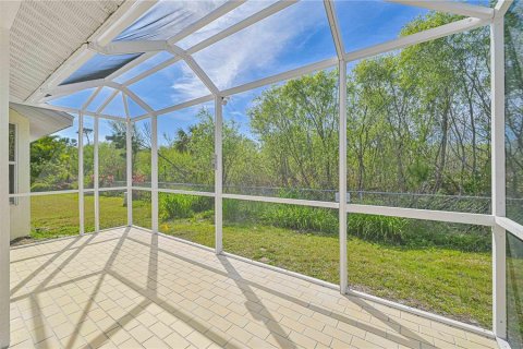 Villa ou maison à vendre à Fort Myers, Floride: 3 chambres, 146.88 m2 № 1559049 - photo 6
