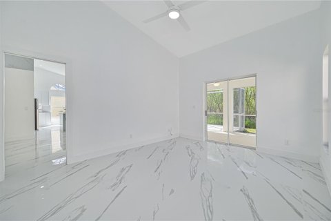 Villa ou maison à vendre à Fort Myers, Floride: 3 chambres, 146.88 m2 № 1559049 - photo 20