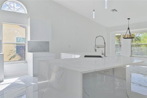 Villa ou maison à vendre à Fort Myers, Floride: 3 chambres, 146.88 m2 № 1559049 - photo 13