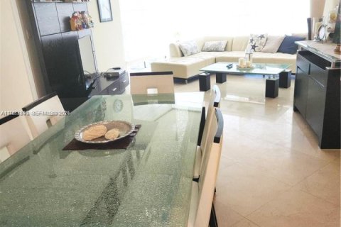 Copropriété à louer à Sunny Isles Beach, Floride: 2 chambres, 118.54 m2 № 1976616 - photo 3