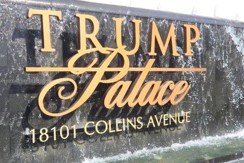 Copropriété à louer à Sunny Isles Beach, Floride: 2 chambres, 118.54 m2 № 1976616 - photo 2