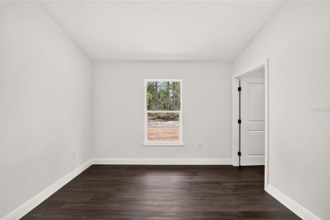 House in Dunnellon, Florida 4 bedrooms, 166.3 sq.m. № 2388833 - photo 12