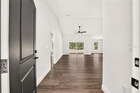 House in Dunnellon, Florida 4 bedrooms, 166.3 sq.m. № 2388833 - photo 5