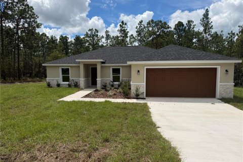 House in Dunnellon, Florida 4 bedrooms, 166.3 sq.m. № 2388833 - photo 3