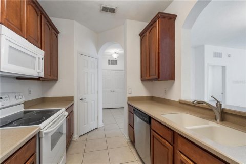 Copropriété à louer à Orlando, Floride: 3 chambres, 131.18 m2 № 1912402 - photo 3