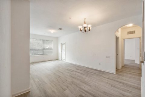 Copropriété à louer à Orlando, Floride: 3 chambres, 131.18 m2 № 1912402 - photo 4