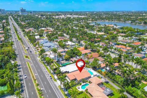 Casa en venta en Hollywood, Florida, 3 dormitorios, 209.22 m2 № 1992776 - foto 7