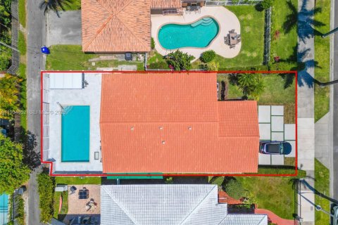 Casa en venta en Hollywood, Florida, 3 dormitorios, 209.22 m2 № 1992776 - foto 4