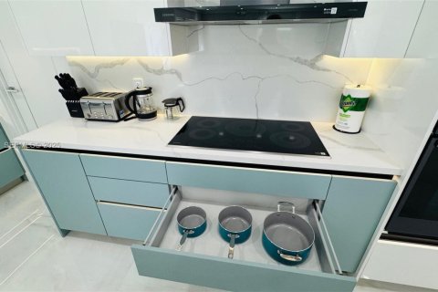 Casa en venta en Hollywood, Florida, 3 dormitorios, 209.22 m2 № 1992776 - foto 23