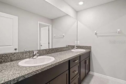 Villa ou maison à louer à Wimauma, Floride: 5 chambres, 312.34 m2 № 2359335 - photo 17