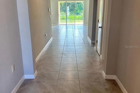 Villa ou maison à louer à Wimauma, Floride: 5 chambres, 312.34 m2 № 2359335 - photo 20