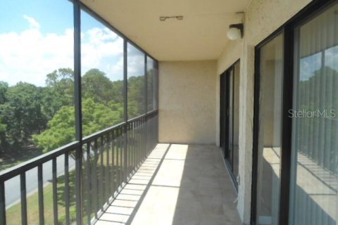 Condo in Clearwater, Florida, 1 bedroom  № 2204739 - photo 13