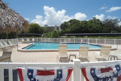 Condo in Clearwater, Florida, 1 bedroom  № 2204739 - photo 14