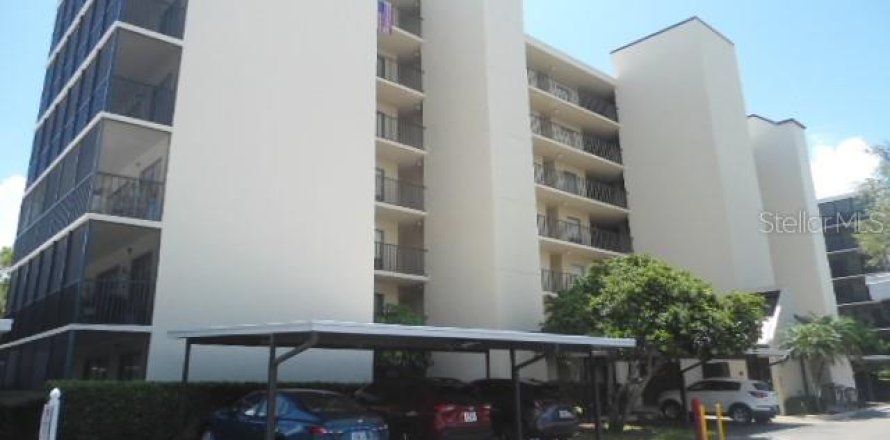 Condo in Clearwater, Florida, 1 bedroom  № 2204739