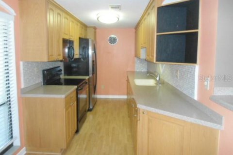 Condo in Clearwater, Florida, 1 bedroom  № 2204739 - photo 3