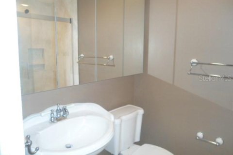 Condo in Clearwater, Florida, 1 bedroom  № 2204739 - photo 8